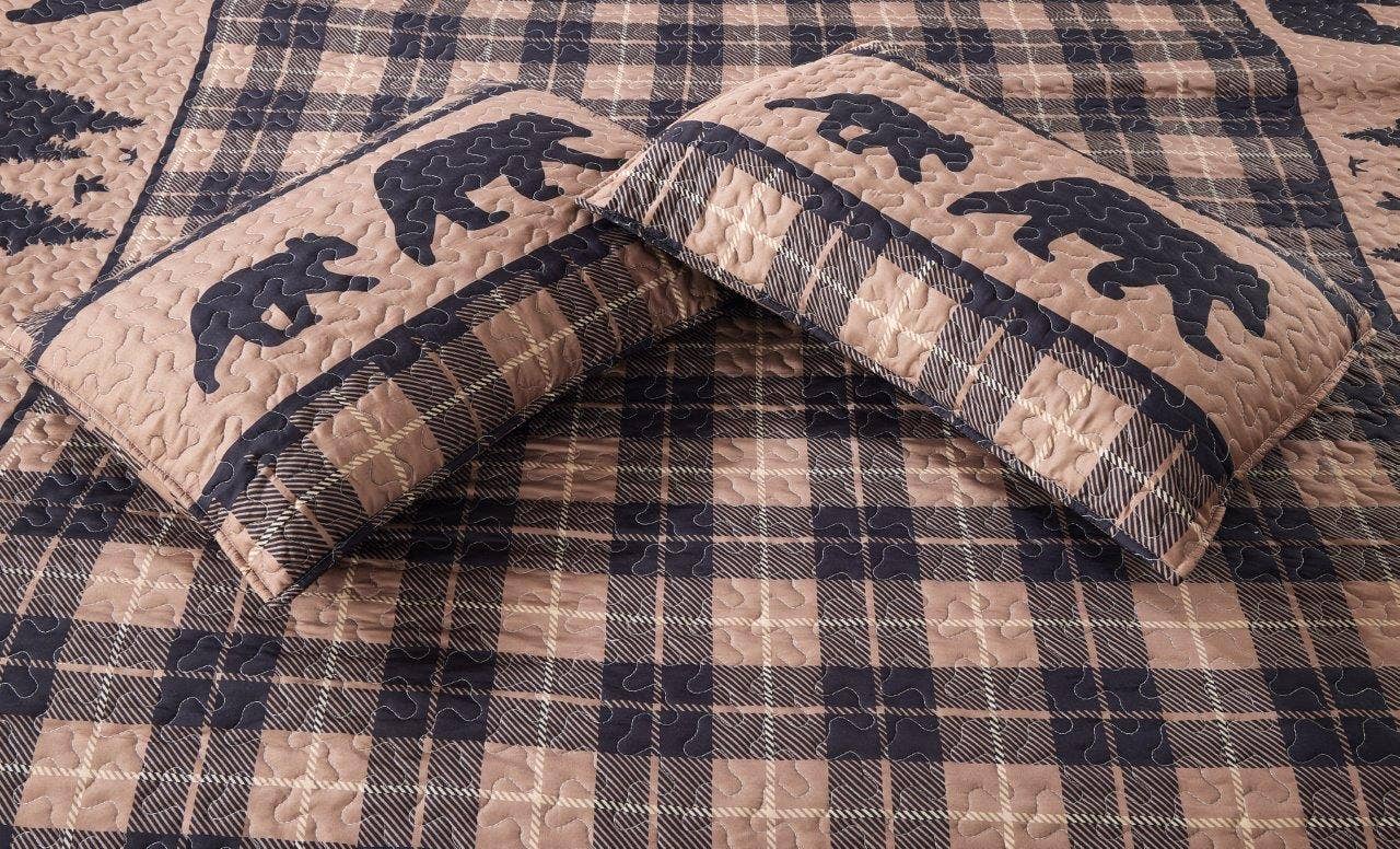 "Cabin Life - Brown" 3-Piece Designer Microfiber Quilt Set: Queen